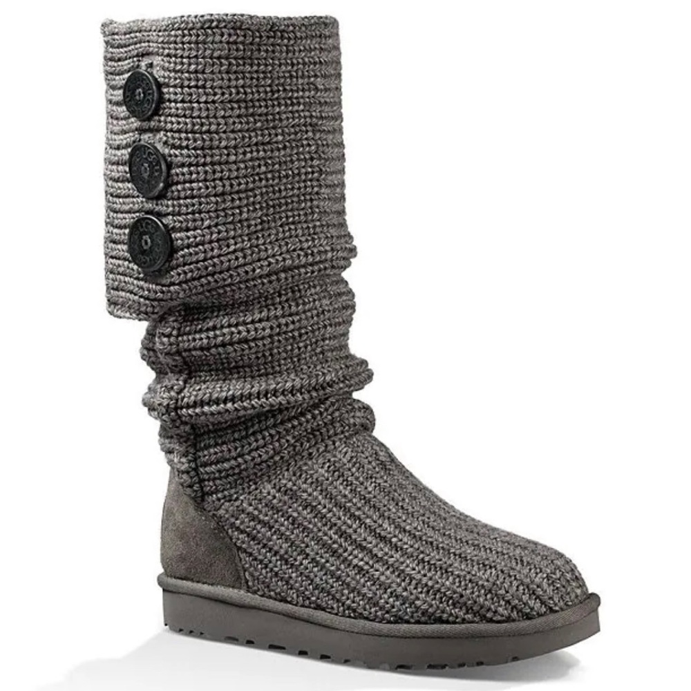 UGG Classic Cardy Button Detailed Knit Boots winter womens 9